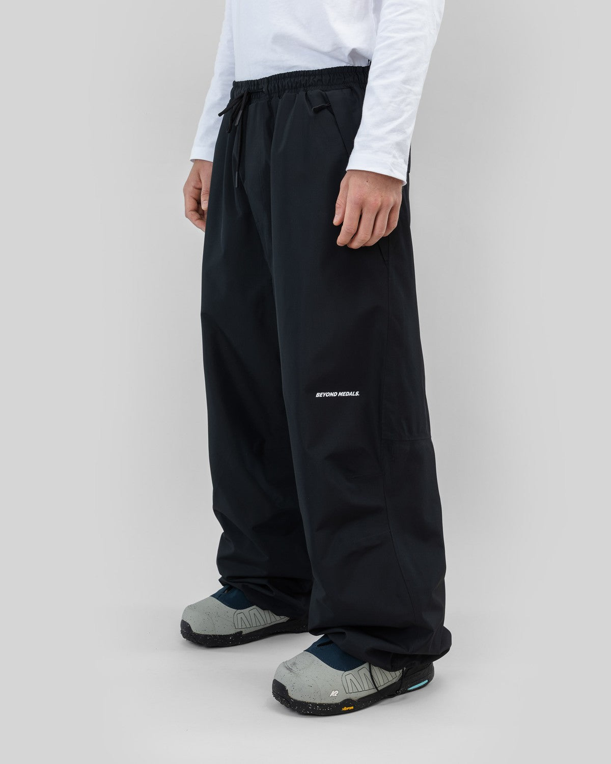 Beyond Medals Park Pants Black
