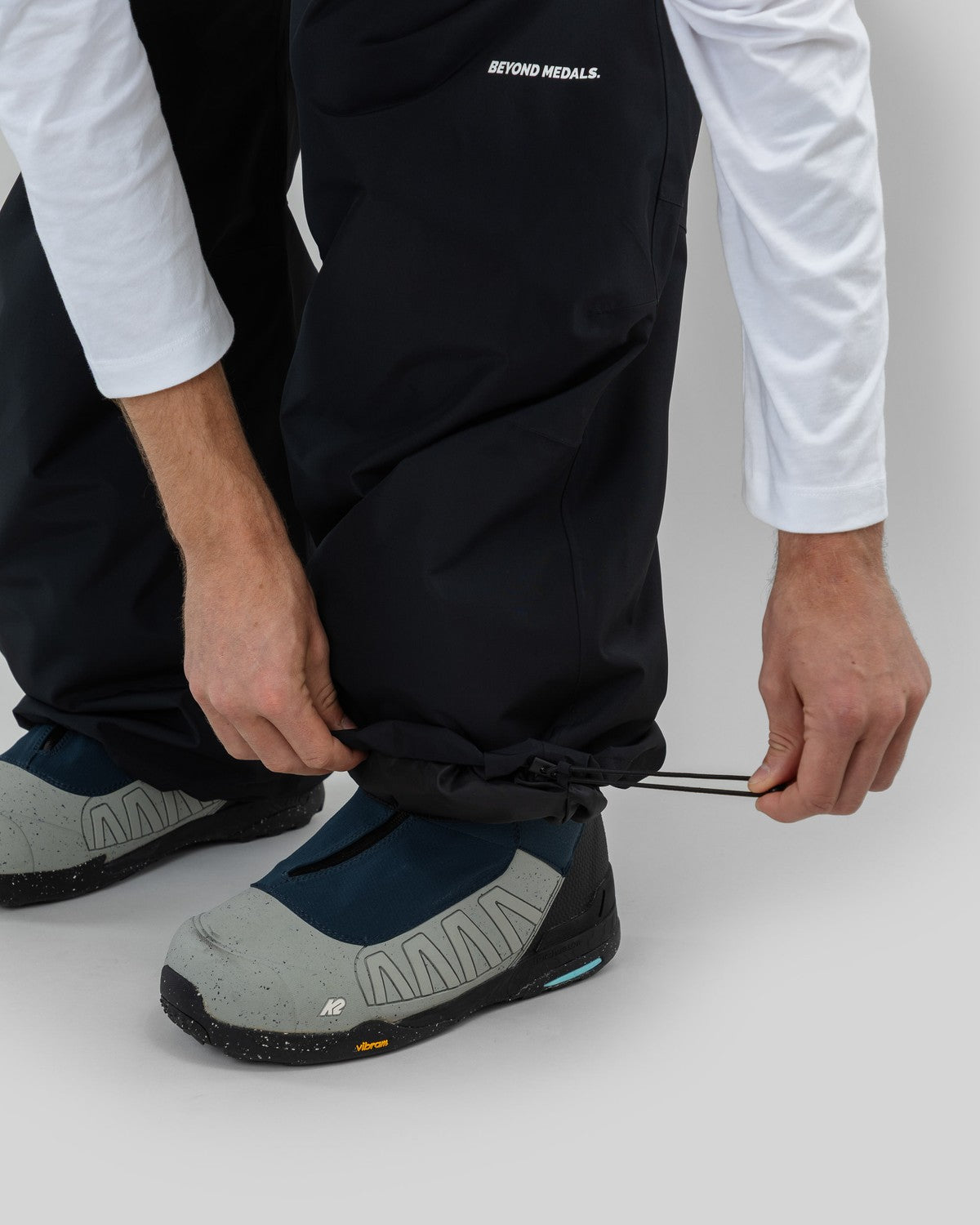 Beyond Medals Park Pants Black