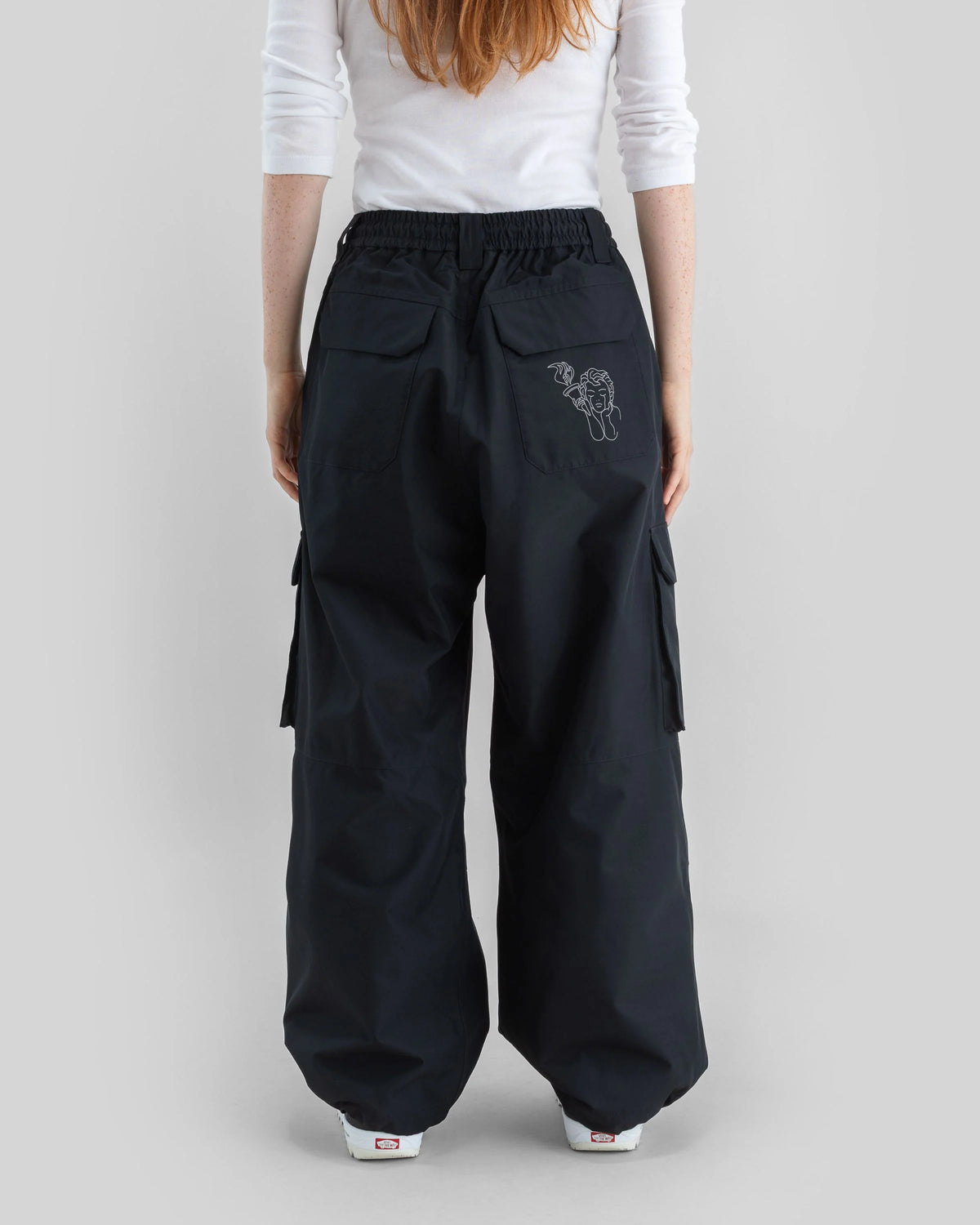 Beyond Medals Cargo Park Pant Black