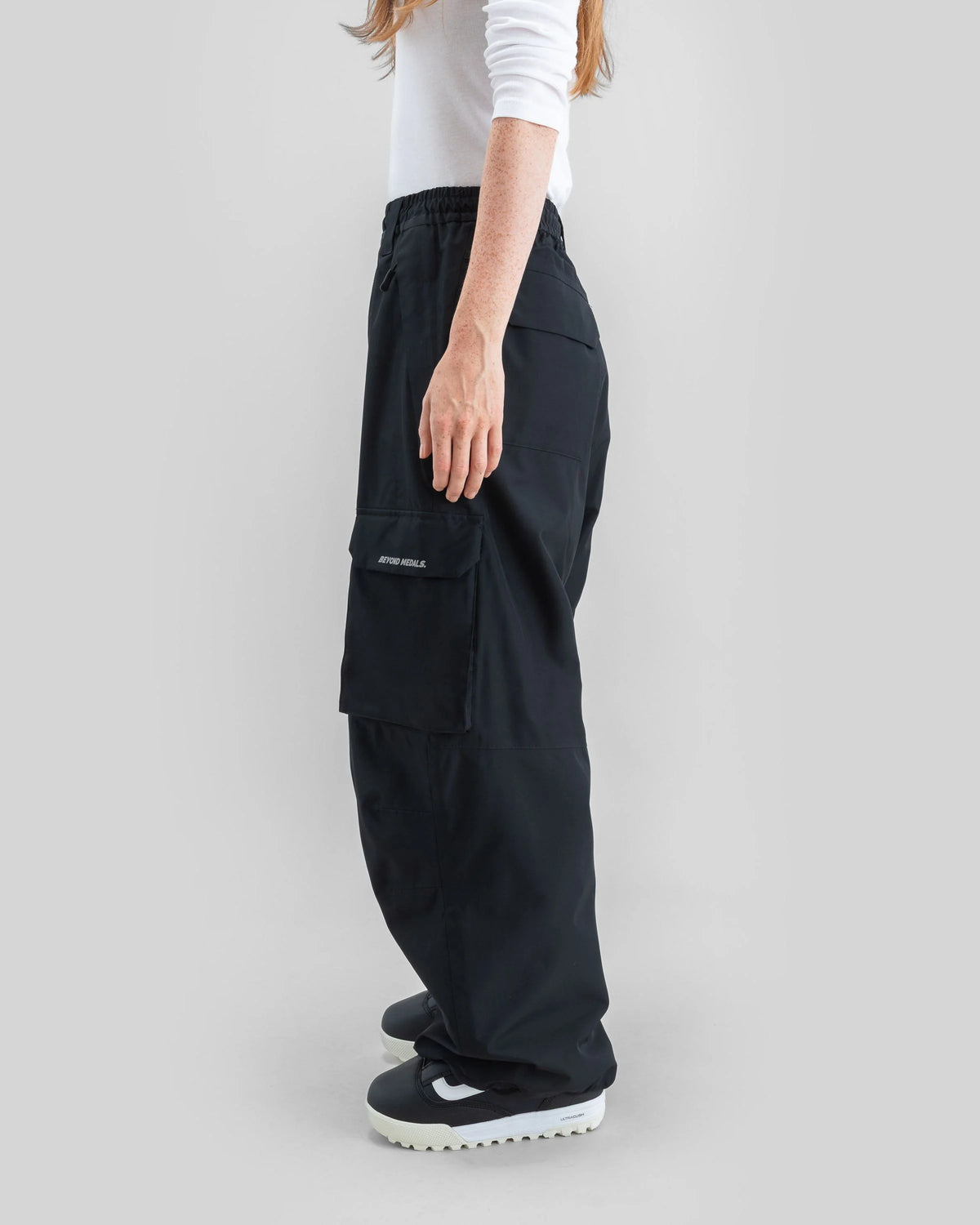 Beyond Medals Cargo Park Pant Black