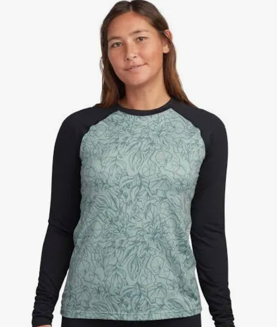 Dakine Lupine Lightweight Womens Thermal Top Poppy Black