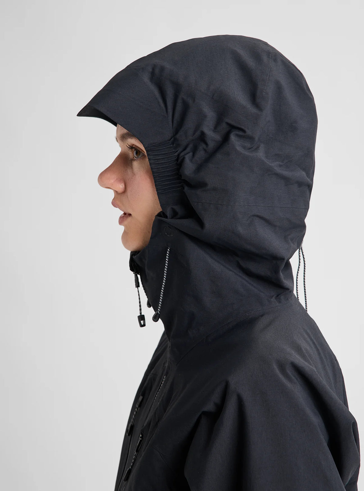Burton Women's [ak] Swash Synthetic Insulated GORE-TEX® 2L Jacket True Black 2027