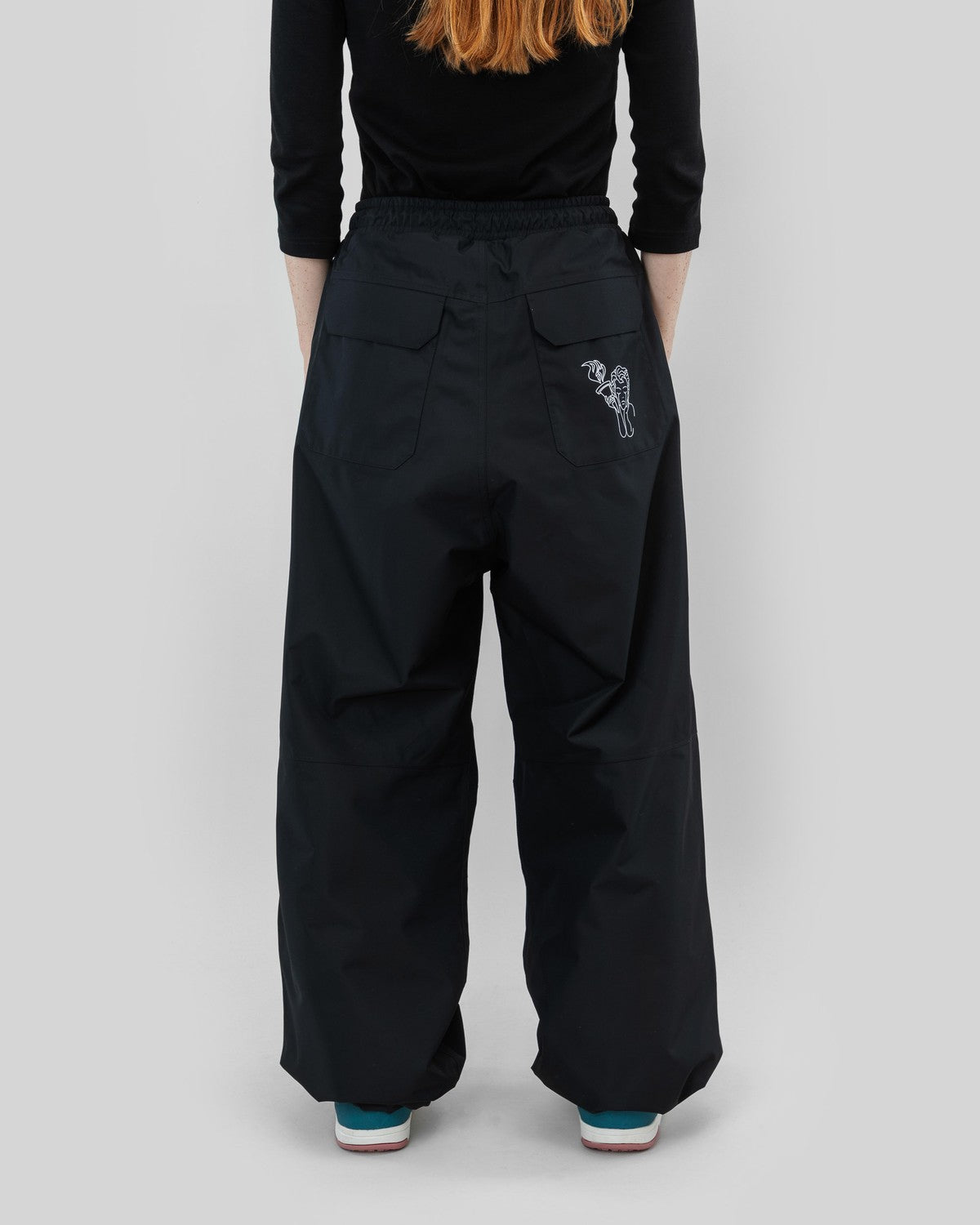 Beyond Medals Park Pants Black