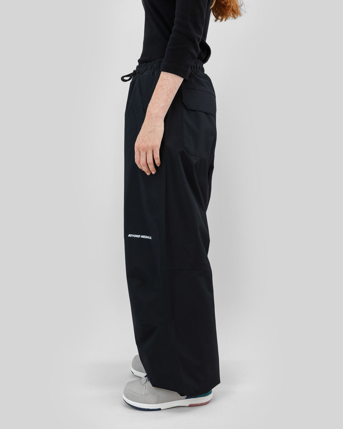 Beyond Medals Park Pants Black