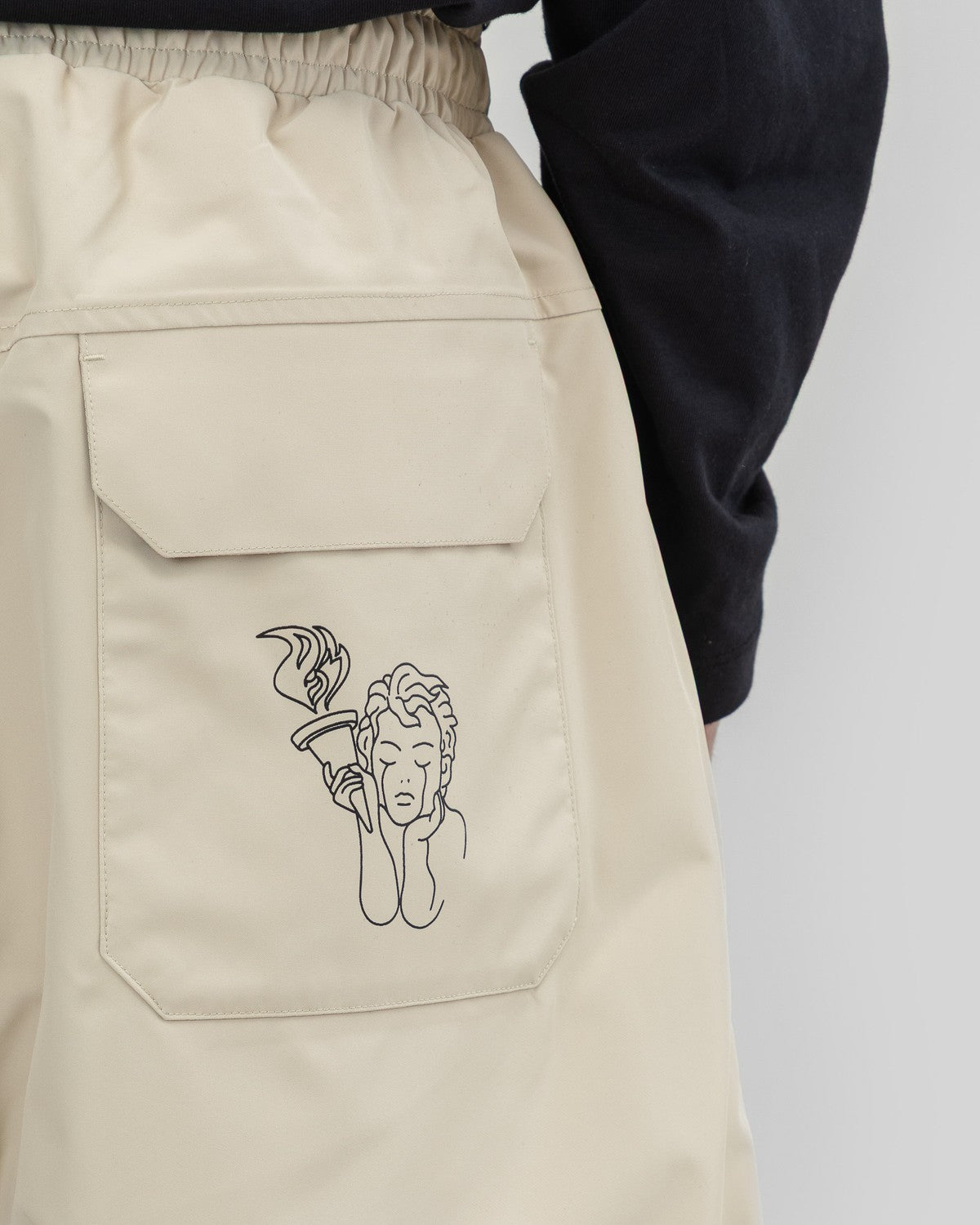 Beyond Medals Park Pants Beige