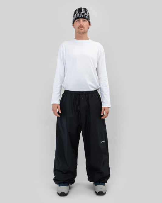 Beyond Medals Park Pants Black