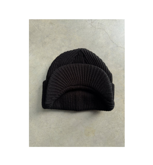 Whiteroom x Amigoz The Peak Beanie Black