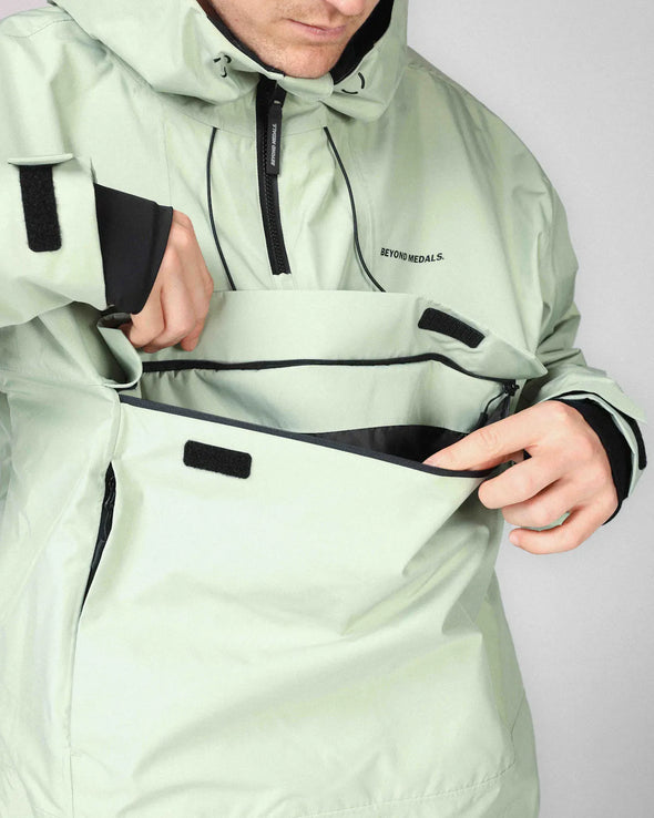 Beyond Medals Anorak 2L Angel Green