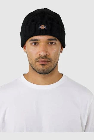 Dickies Classic Label Cuff Beanie Black