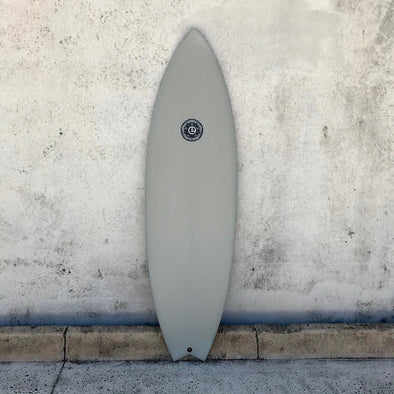 Elemnt Vixen Surfboard Grey 6’0 used once
